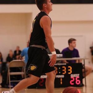 Meet your Posher, Max